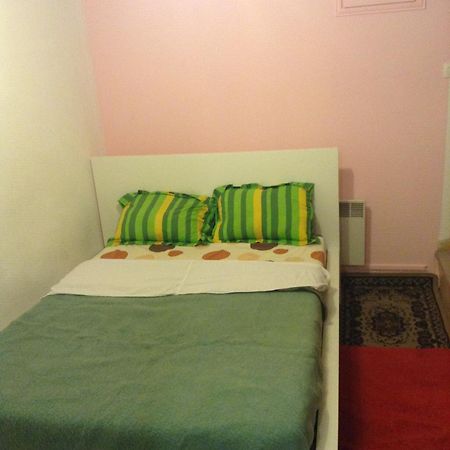 T2 Accueil Proche Paris Apartment Sartrouville Exterior foto